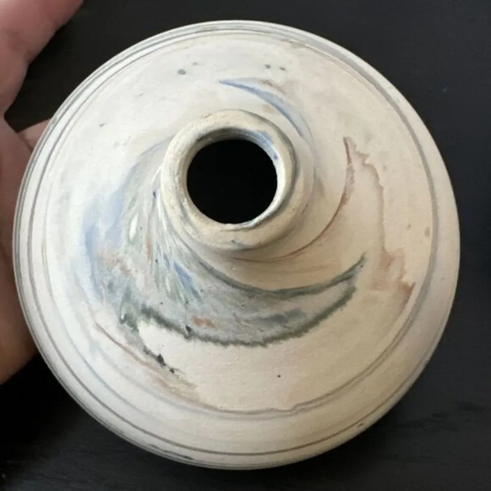 Small Pottery Vase, Signed 4
